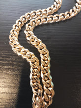 Load image into Gallery viewer, IMMACULATE GOLD ANKH WITH CHUNKY CUBAN LINK CHAIN (GOLD PLATED)