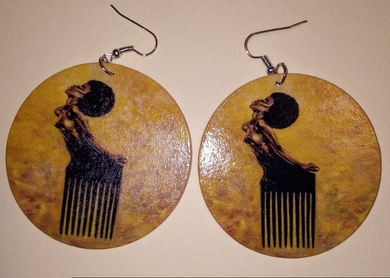 AFRO PICK WODDEN EARRINGS